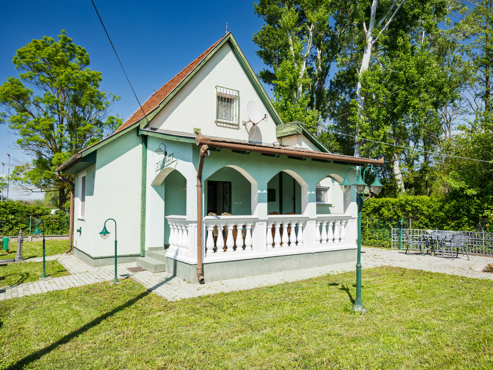 Green House-Buiten