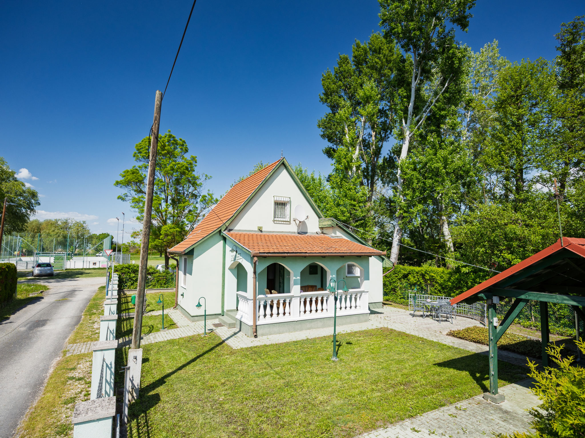 Green House-Buiten