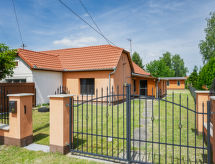 Nest aan het Balatonmeer: comfortabel vakantiehuis voor 4 personen - thumbnail 1
