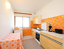 Betula: Zonnige twee-onder-een-kapwoning op 500 meter van het Balatonmeer - thumbnail 5