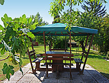 Grand Jardin: Vrijstaand vakantiehuis voor 8 met tuin, vlakbij het Balatonmeer - thumbnail 3