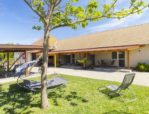 Lena 2: Zonnig appartement voor 4 bij het Balatonmeer in Balatonberény - thumbnail 1