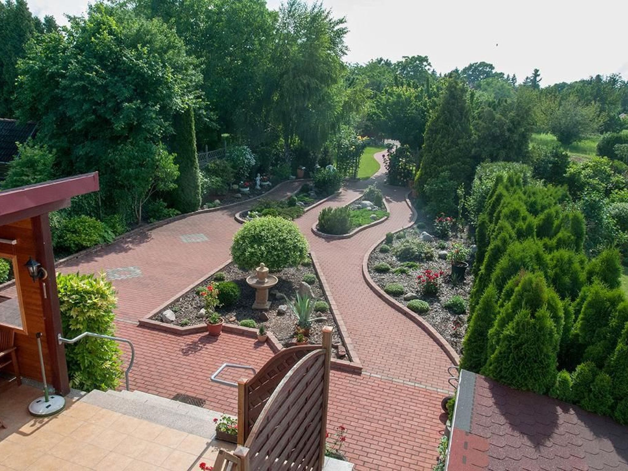 Wohnung mit Garten, Grill und Gemeinschaftspool