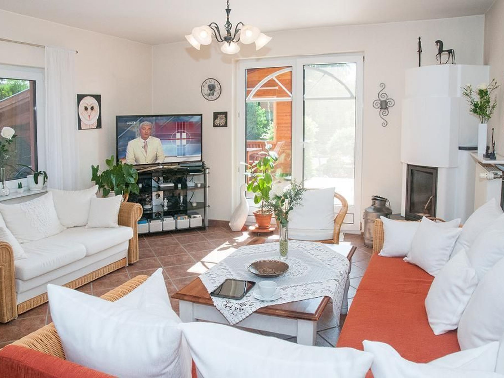 Wohnung mit Garten, Grill und Gemeinschaftspool-Image-tags.info