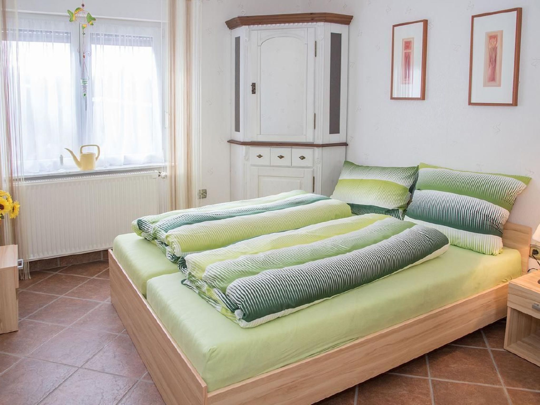 Wohnung mit Garten, Grill und Gemeinschaftspool-Image-tags.info