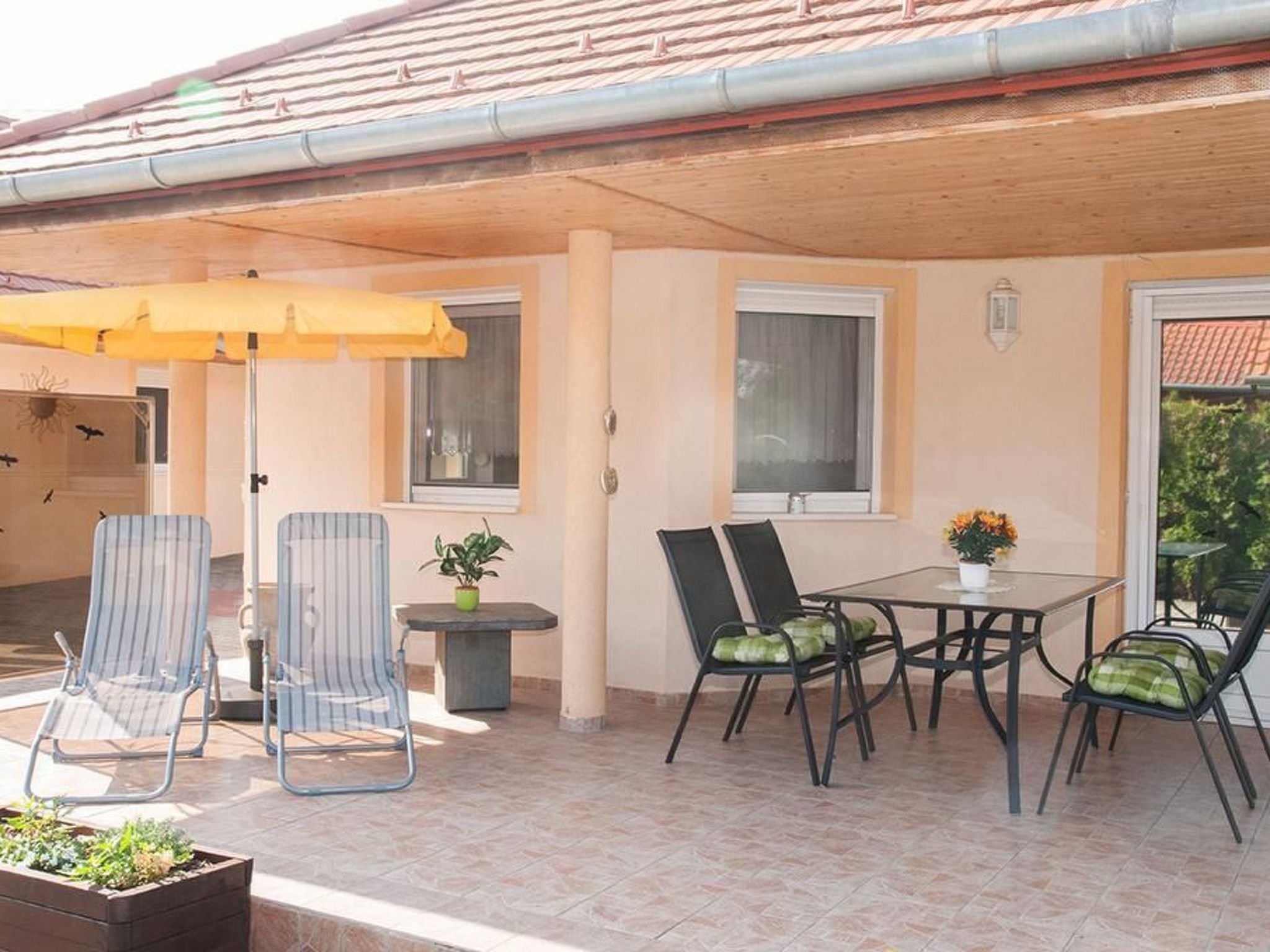 Hochwertiges Ferienhaus Steffi mit Terrasse