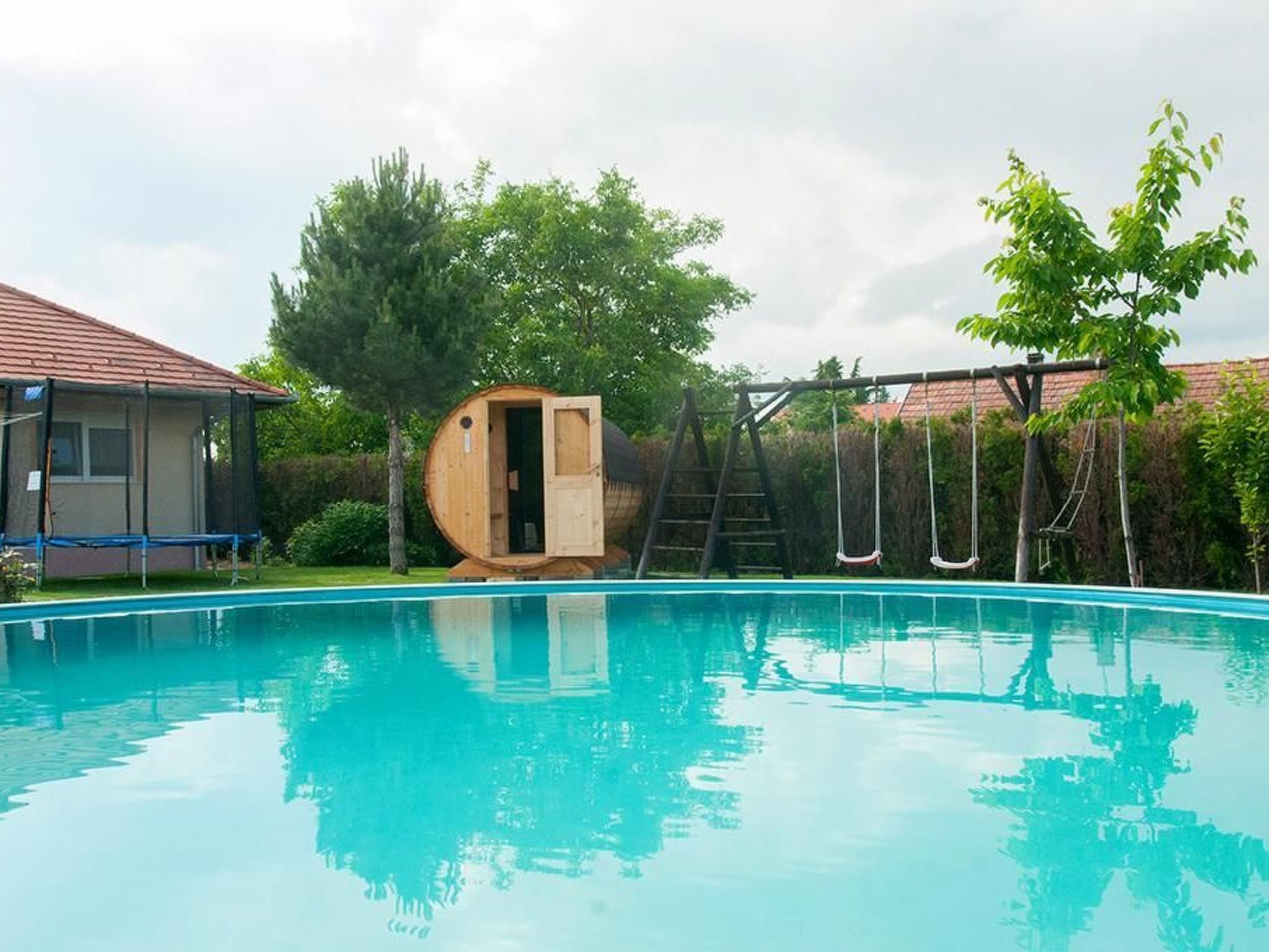 Hochwertiges Ferienhaus Steffi mit Terrasse