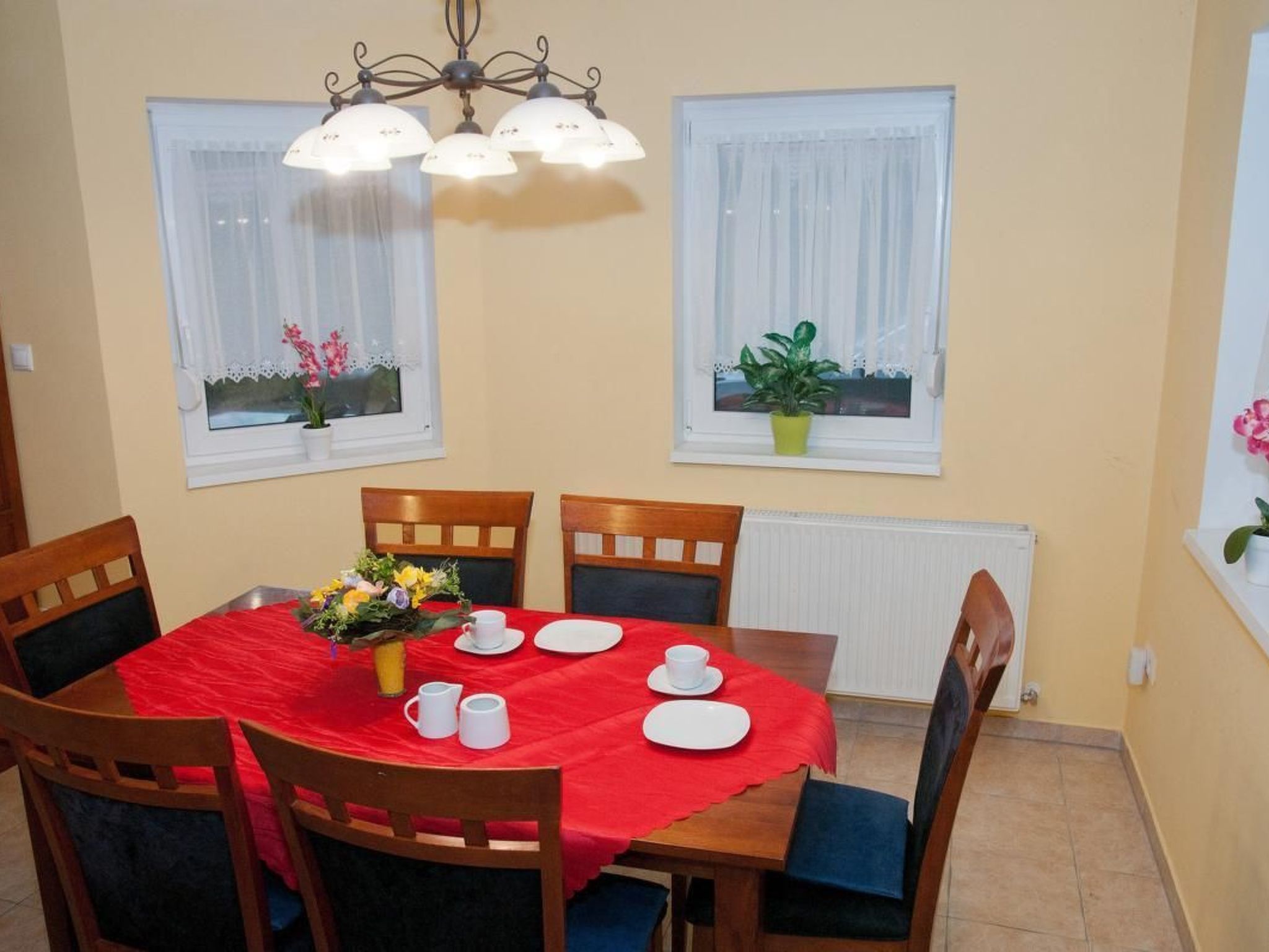 Hochwertiges Ferienhaus Steffi mit Terrasse-Image-tags.info