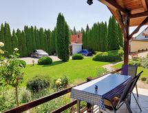 Rustiek appartement met royale tuin nabij het Zalakaros Thermalbad - thumbnail 4