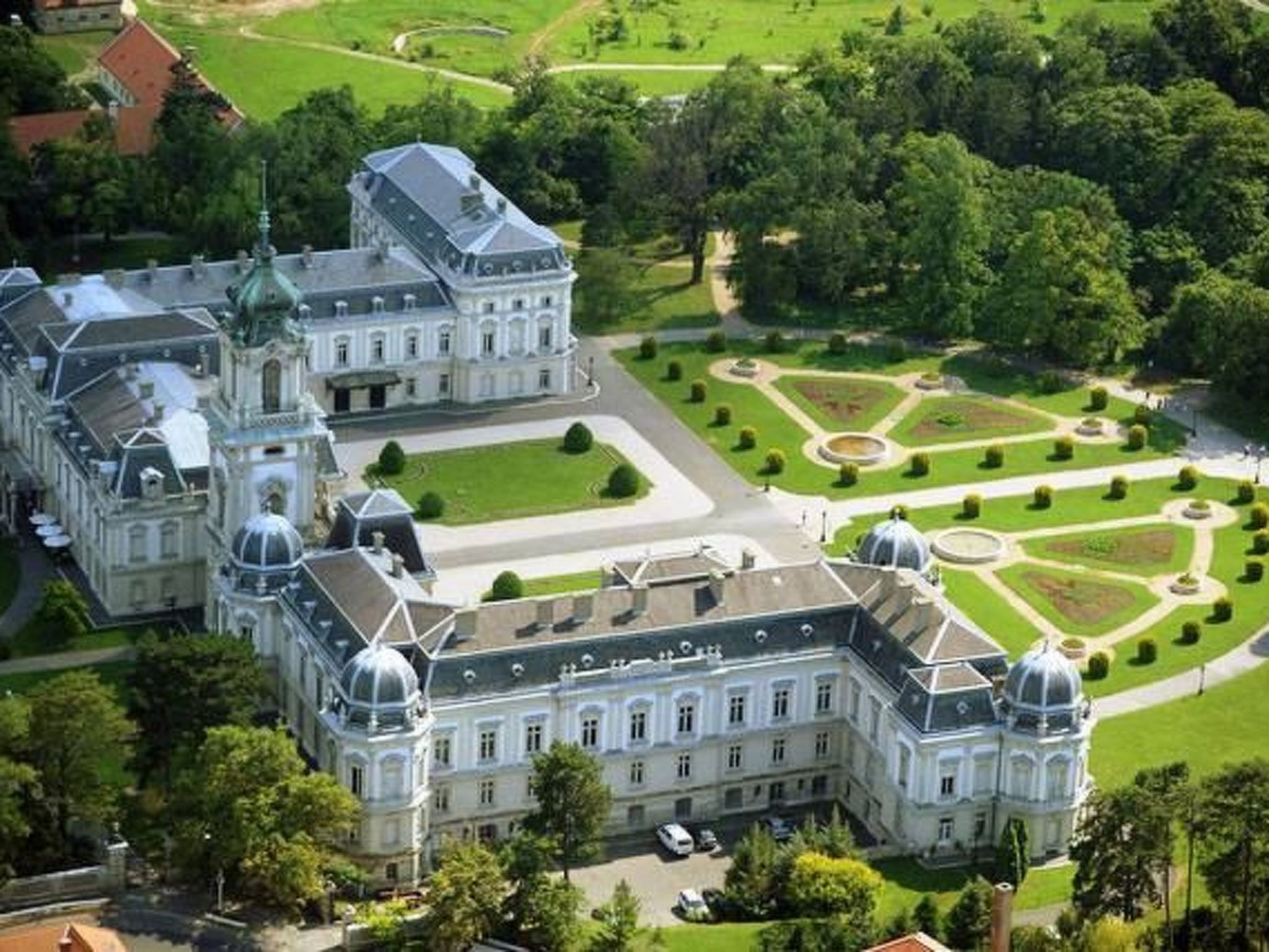 Bequem eingerichtete Wohnung mit großem Garten-Binnen