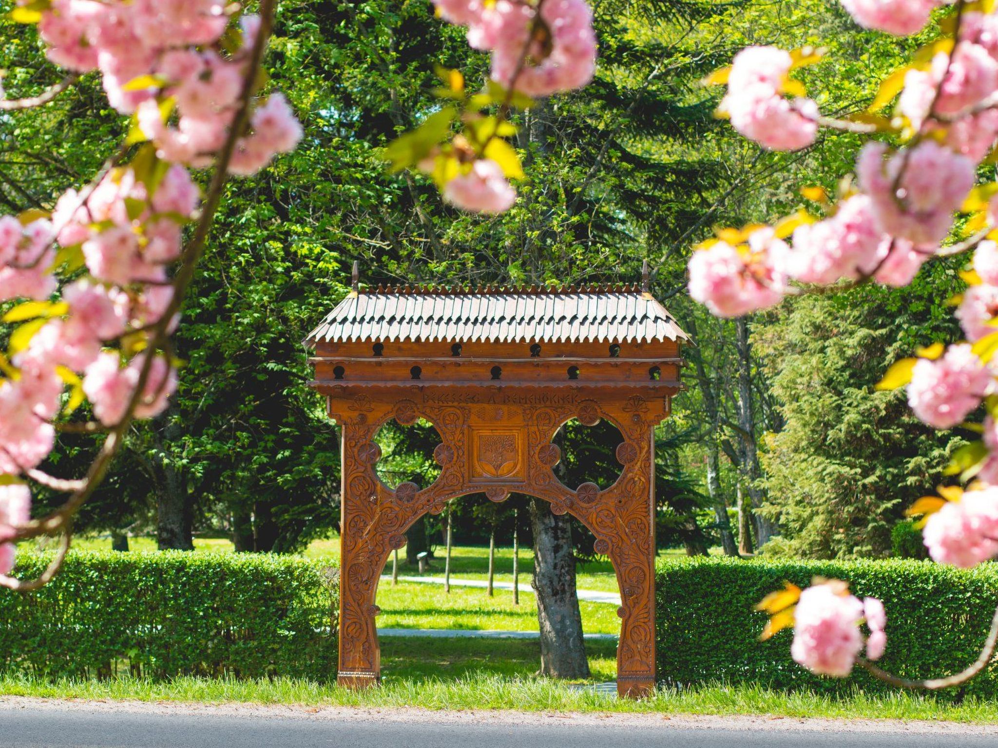 Bequem eingerichtete Wohnung mit großem Garten-Binnen