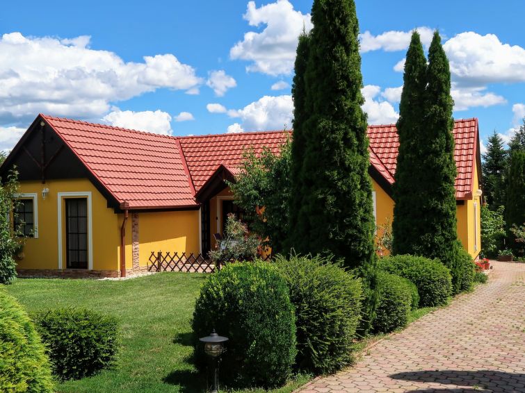 Stimmungsvolle Ferienwohnung Mit Großem Garten - Zalakaros