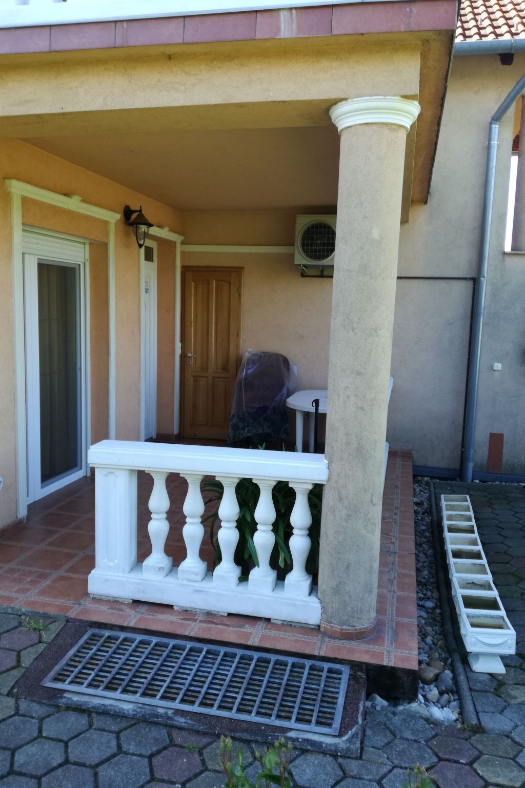 Alsohegyi apartmanok - Draußen
