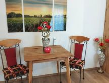 Tinyhouse am Neusiedlersee: Modern vakantiehuisje aan het meer - thumbnail 6