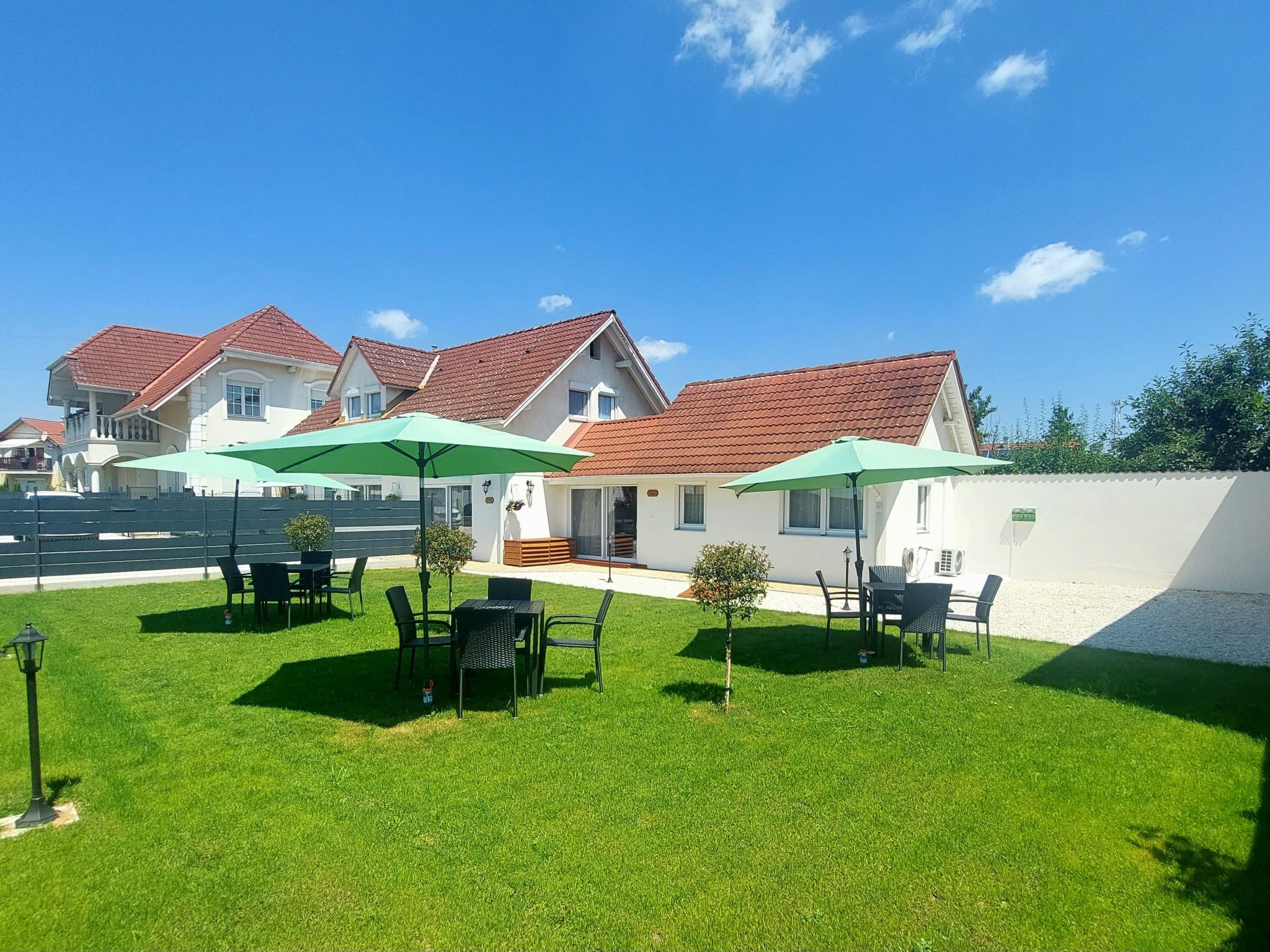 Vakantiehuis met omheinde tuin in Buk-Thermal (Hongarije) 1 hond is welkom