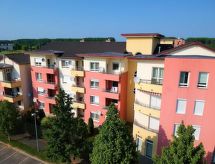 Licht appartement met balkon in Bükfürdő, vlakbij het thermaalbad - thumbnail 1