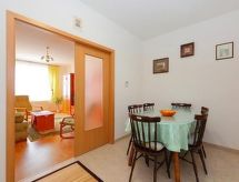 Licht appartement met balkon in Bükfürdő, vlakbij het thermaalbad - thumbnail 6