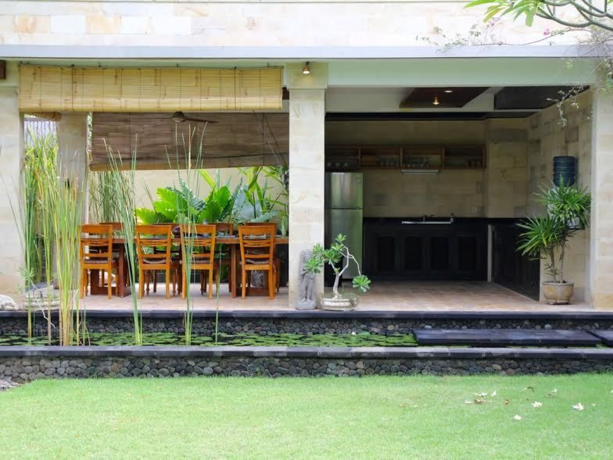 Maison Villa 'Villa Semadhi' mit Infinity-Pool – Terrasse, photo 22 sur 46