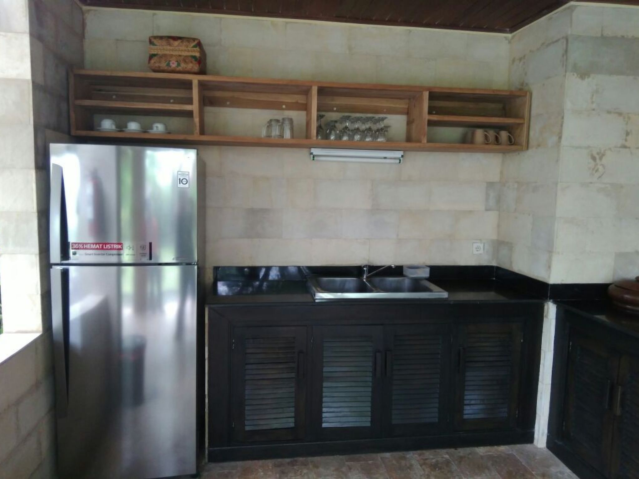 Maison Villa 'Villa Semadhi' mit Infinity-Pool – Cuisine et coin repas, photo 23 sur 46