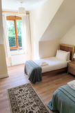 Modern ingericht vakantieverblijf met 3 slaapkamers en badkamers nabij Swords (tot 5 gasten) - thumbnail 5