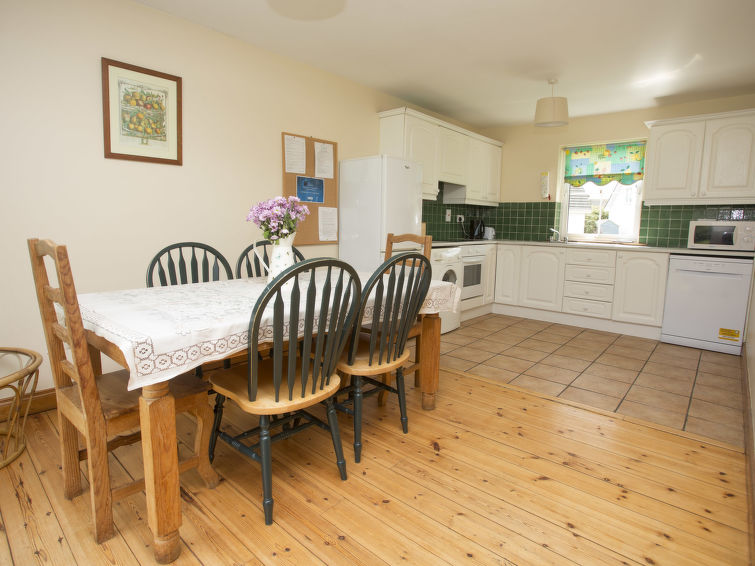 Search and Stay destination Brittas Bay, WW - Ireland from AU$ 296. Brittas Bay