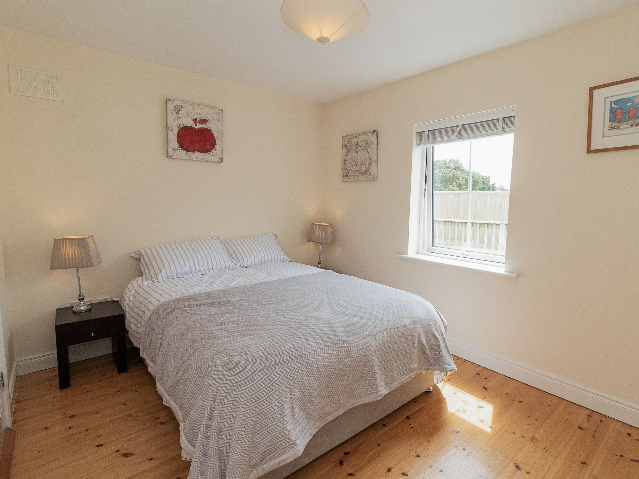 Brittas Bay Holiday Park No.18-Binnen