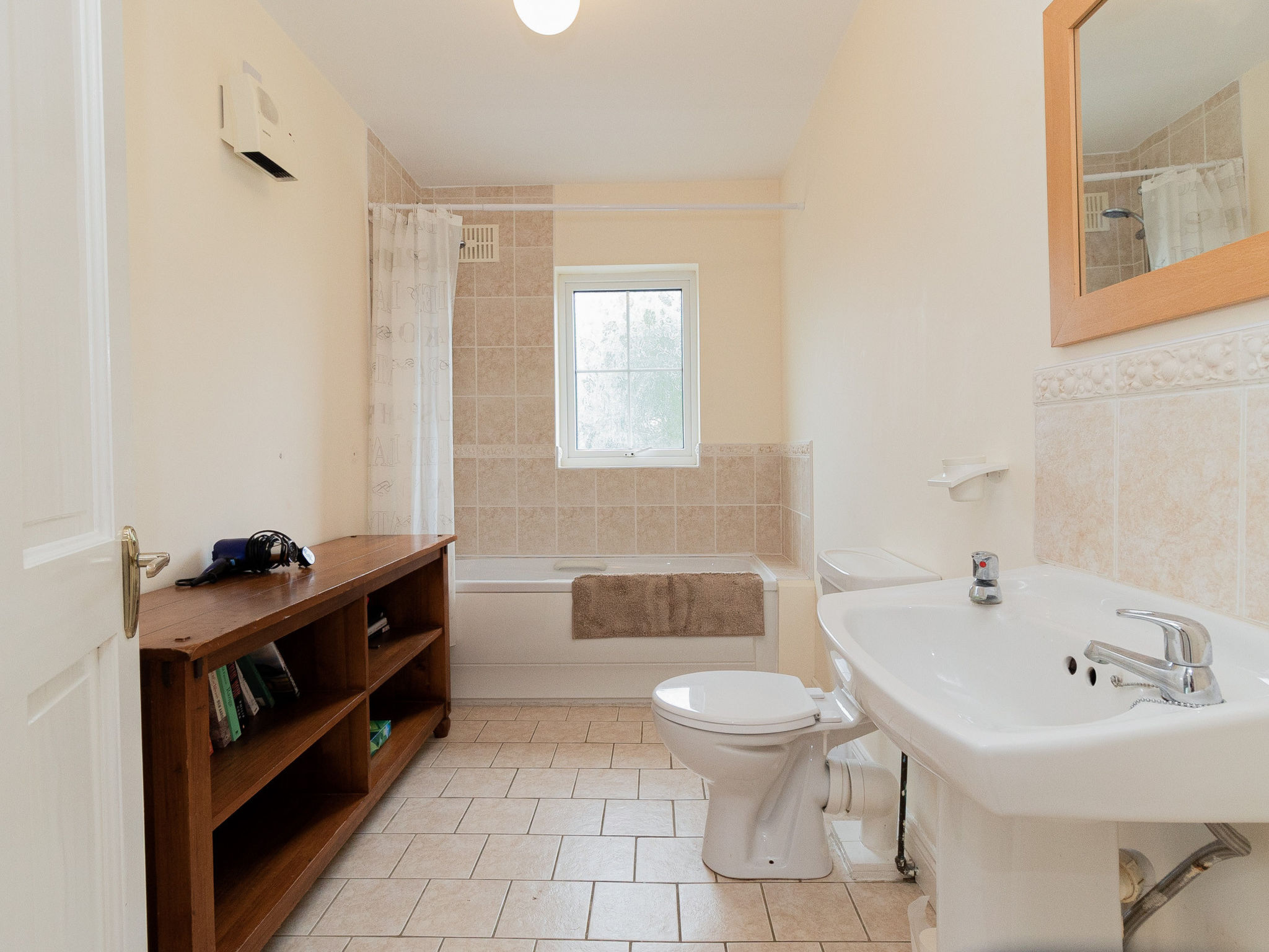 Brittas Bay Holiday Park No.18-Binnen