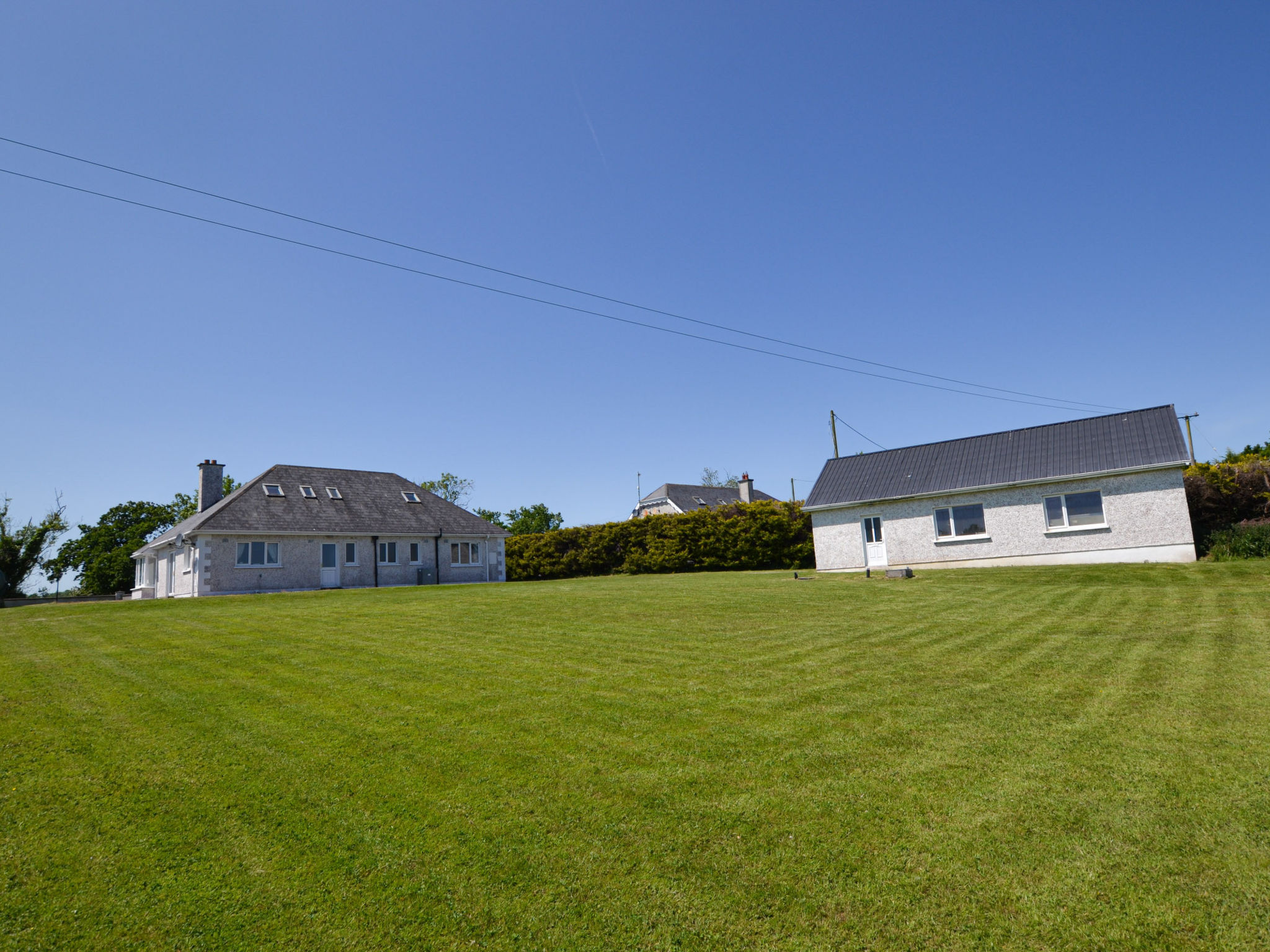 Ballygarrett Holiday Home-Outside