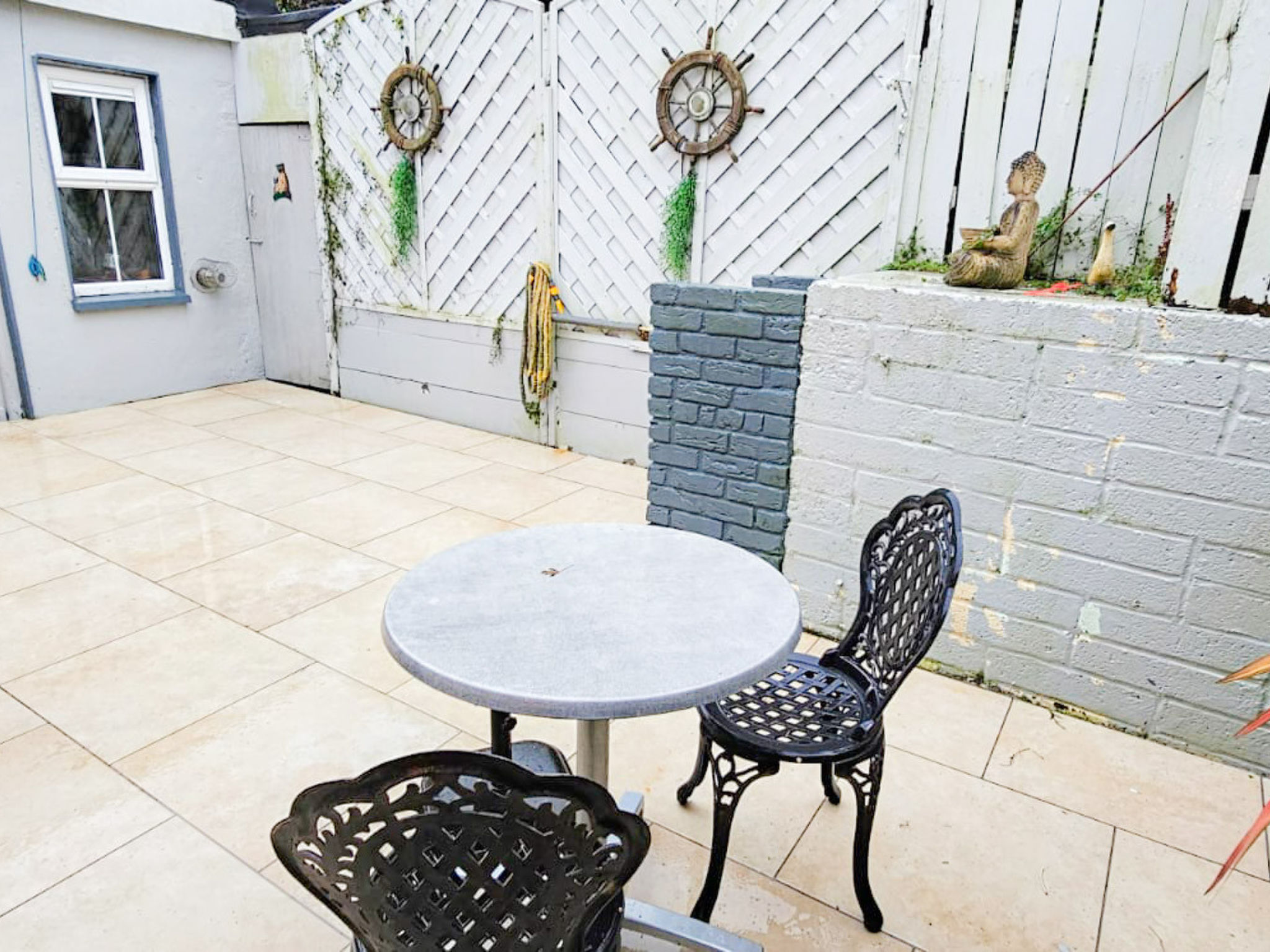 Passage East Holiday Home-Outside