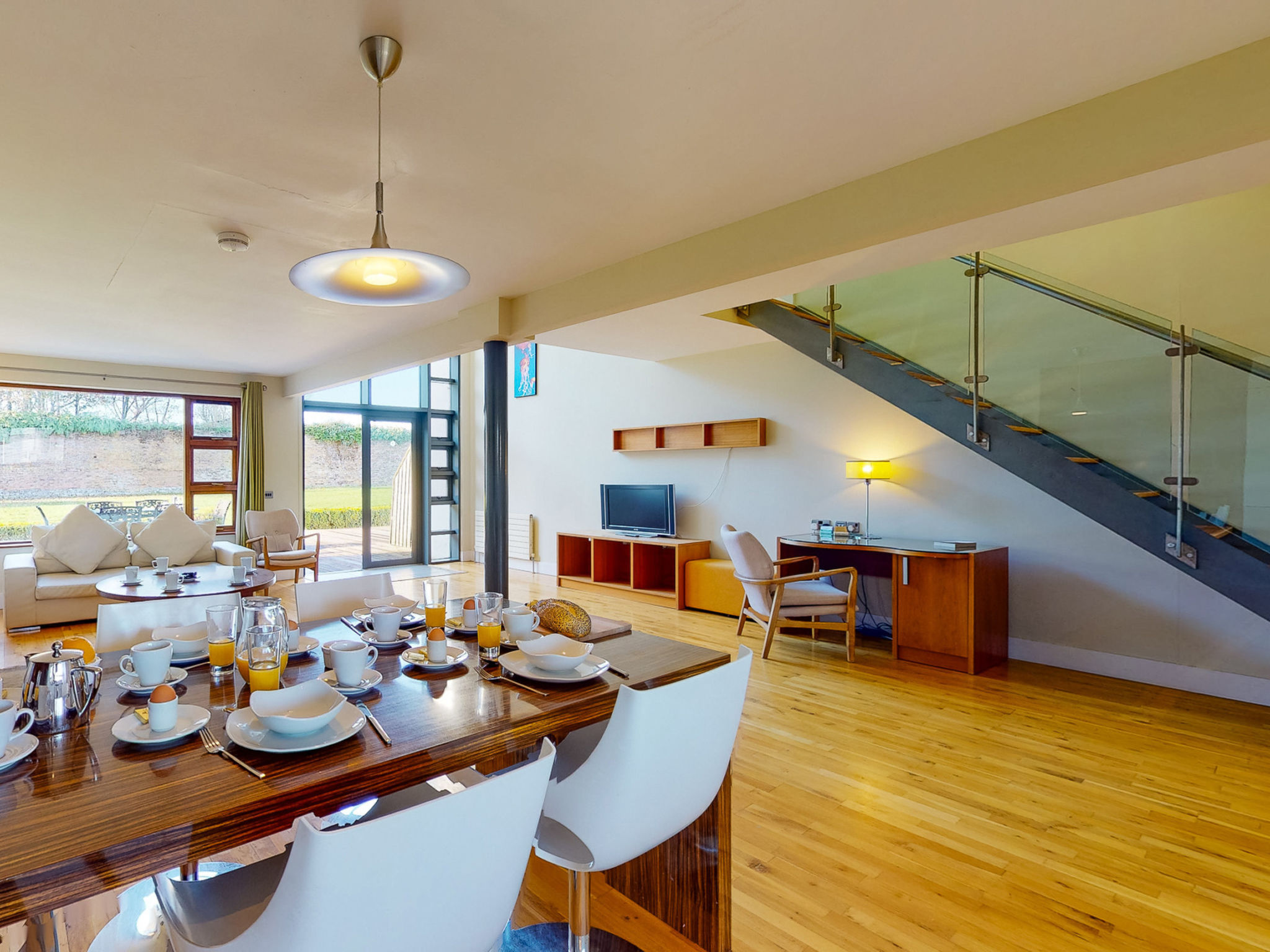 Castlemartyr Lodges (TR4) No 20 (2 Bed)-Binnen