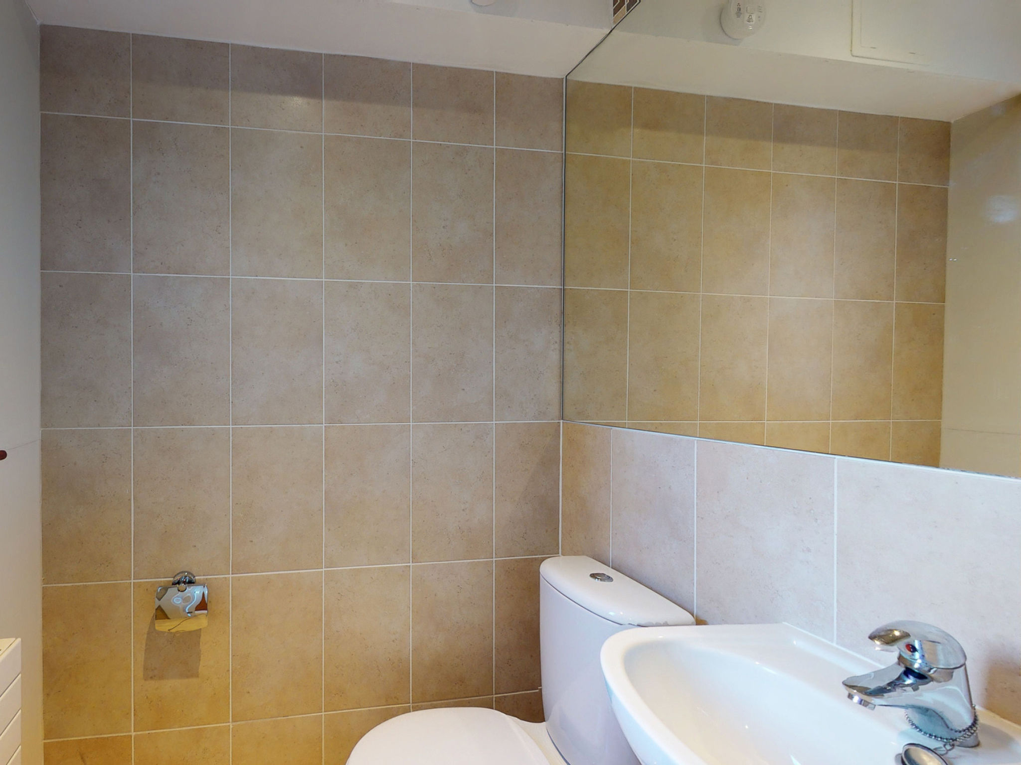 Castlemartyr Lodges (TR4) No 20 (2 Bed)-Binnen