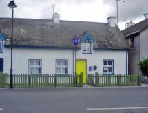 Maison Old Court Holiday Home