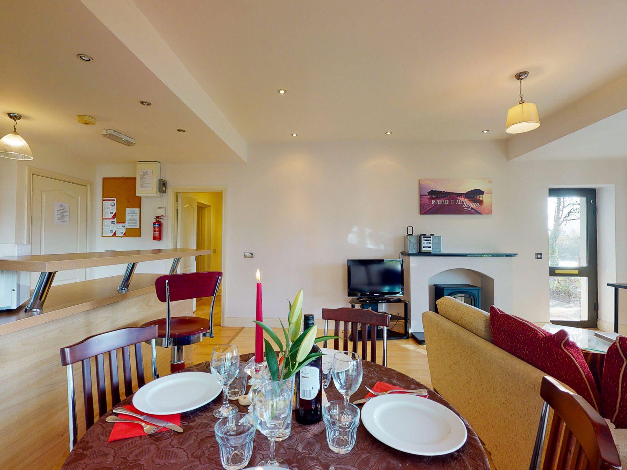 Grove Lodge No 5 (2 Bed)-Inside