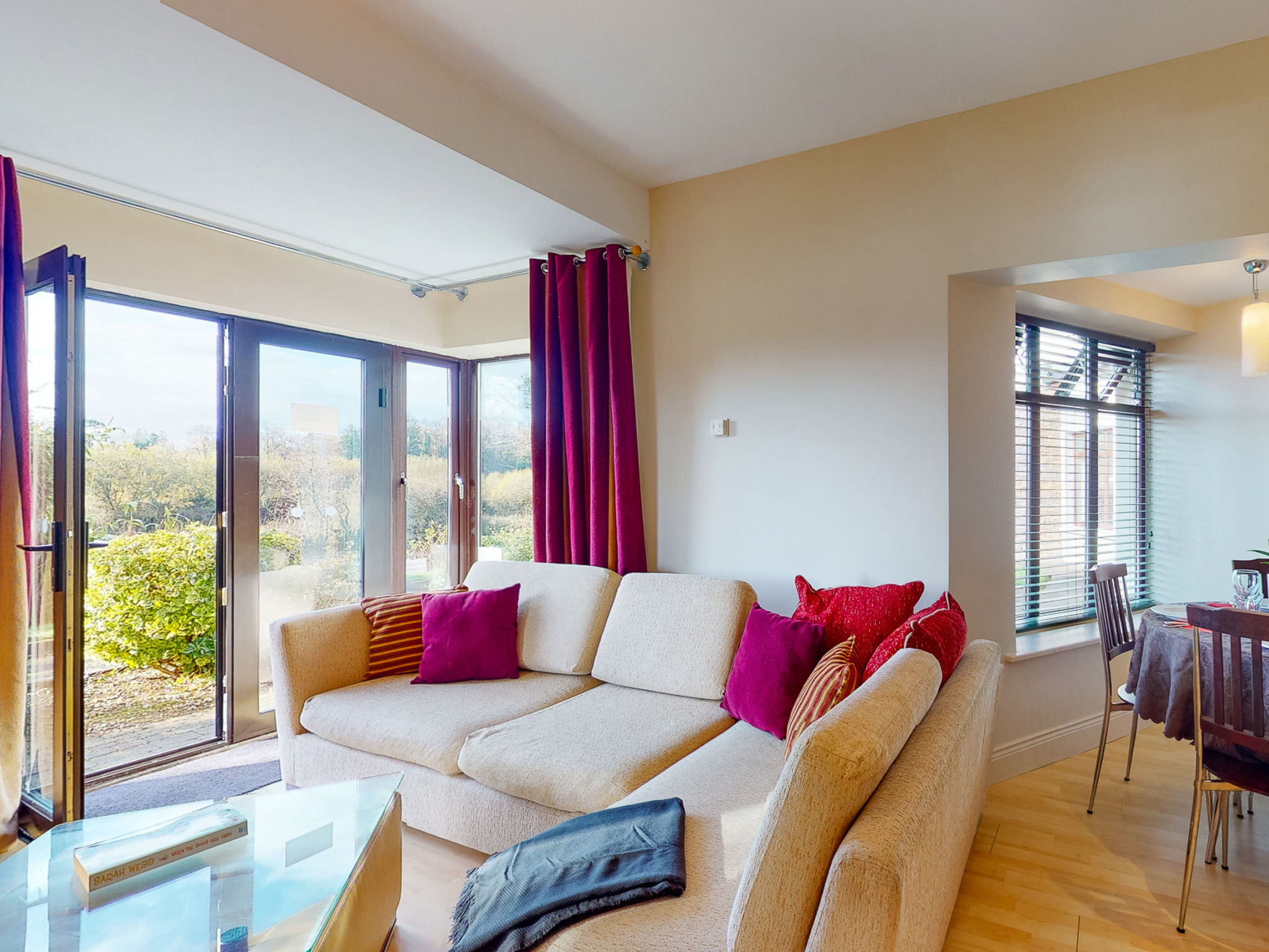 Grove Lodge No 5 (2 Bed)-Inside
