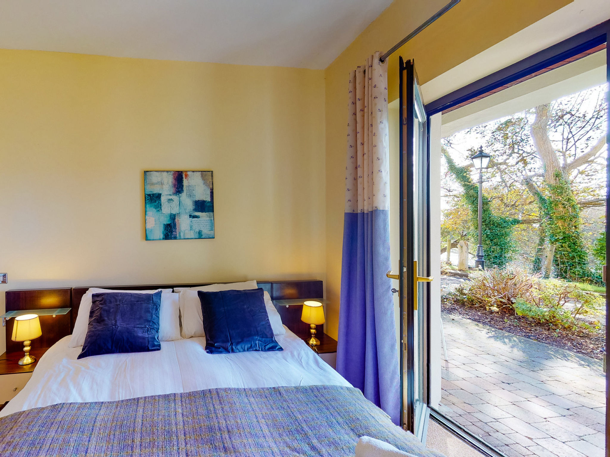 Grove Lodge No 5 (2 Bed)-Inside