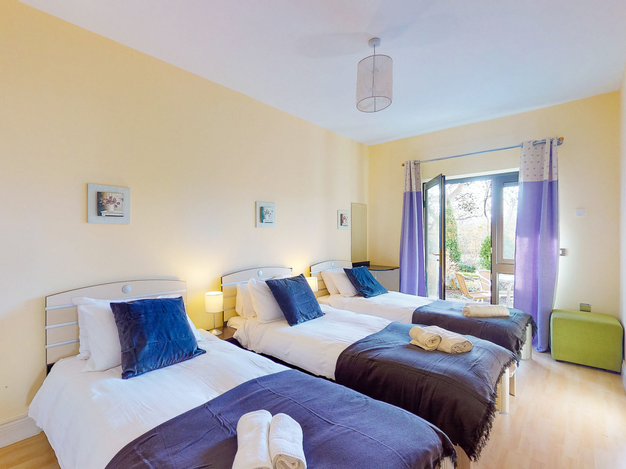 Grove Lodge No 5 (2 Bed)-Inside