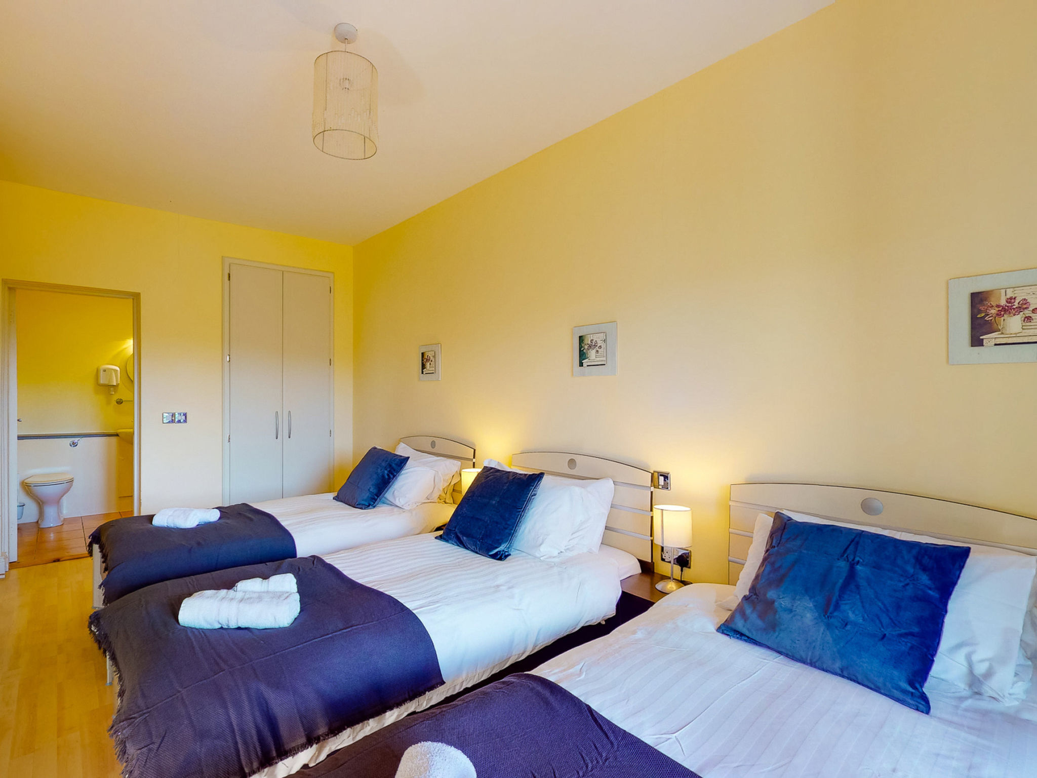 Grove Lodge No 5 (2 Bed)-Inside