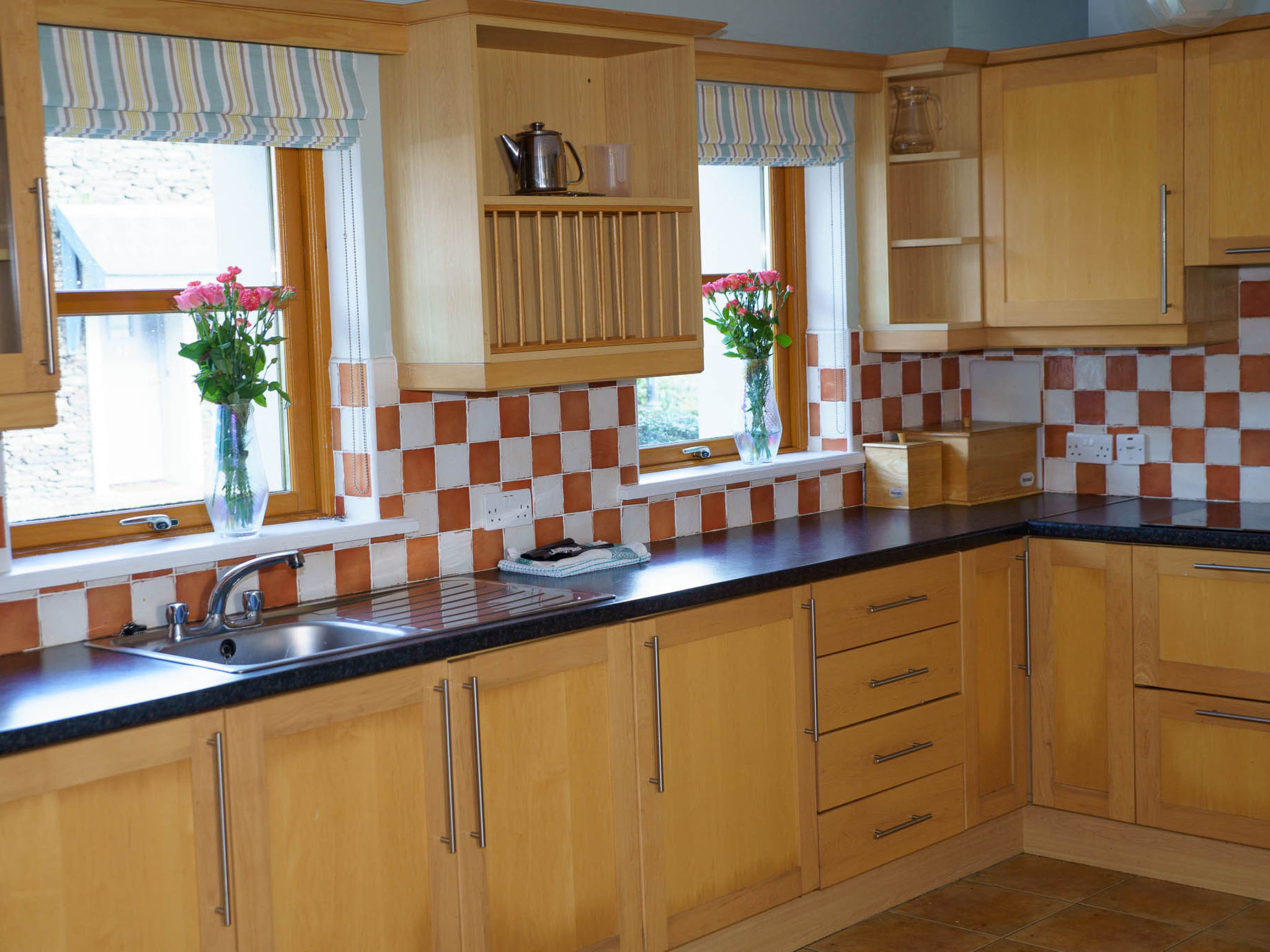 Dingle CY (TR4) - 3 Bed NO 2 - Binnen