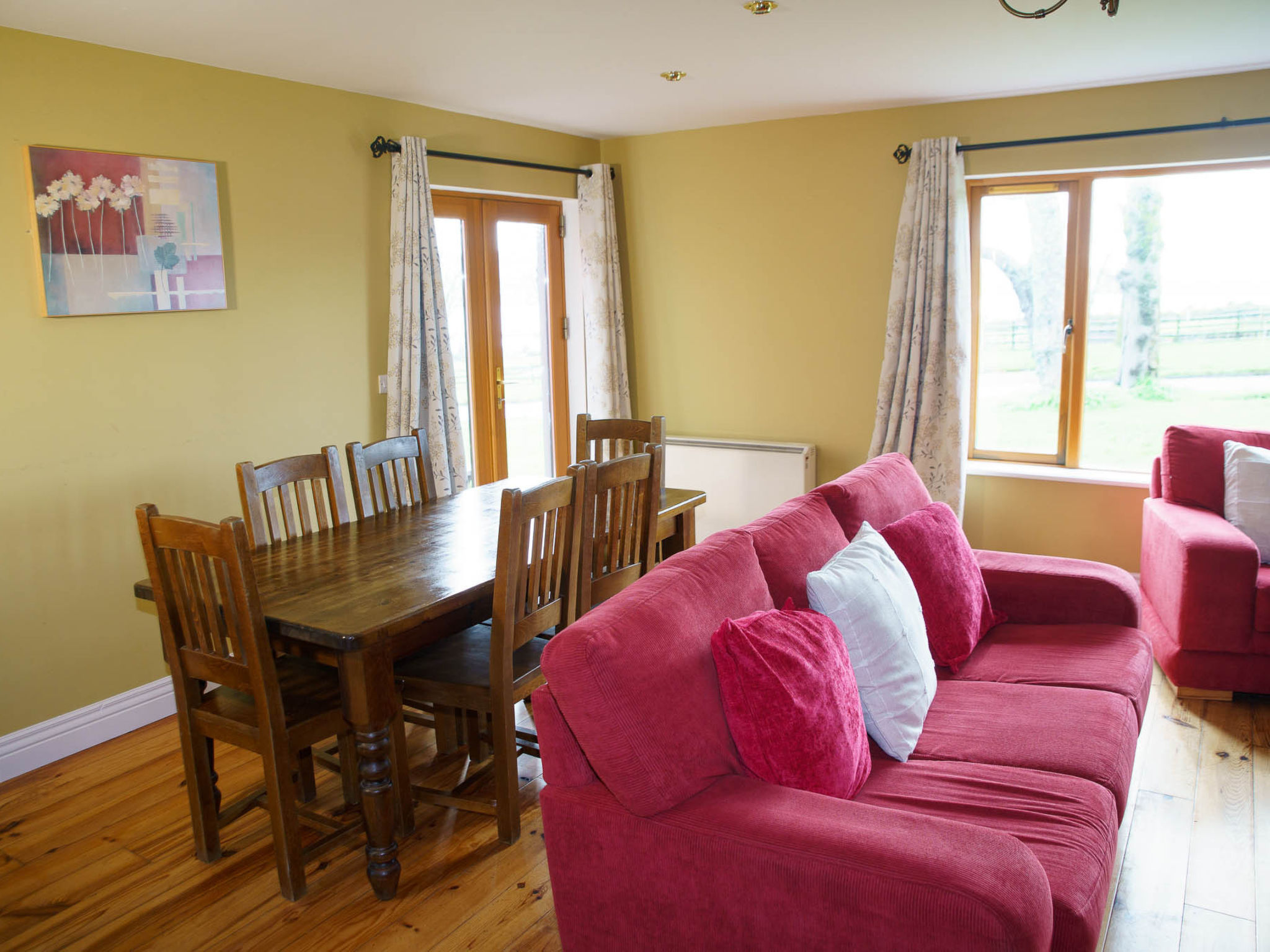 Dingle CY (TR4) - 3 Bed NO 2 - Binnen