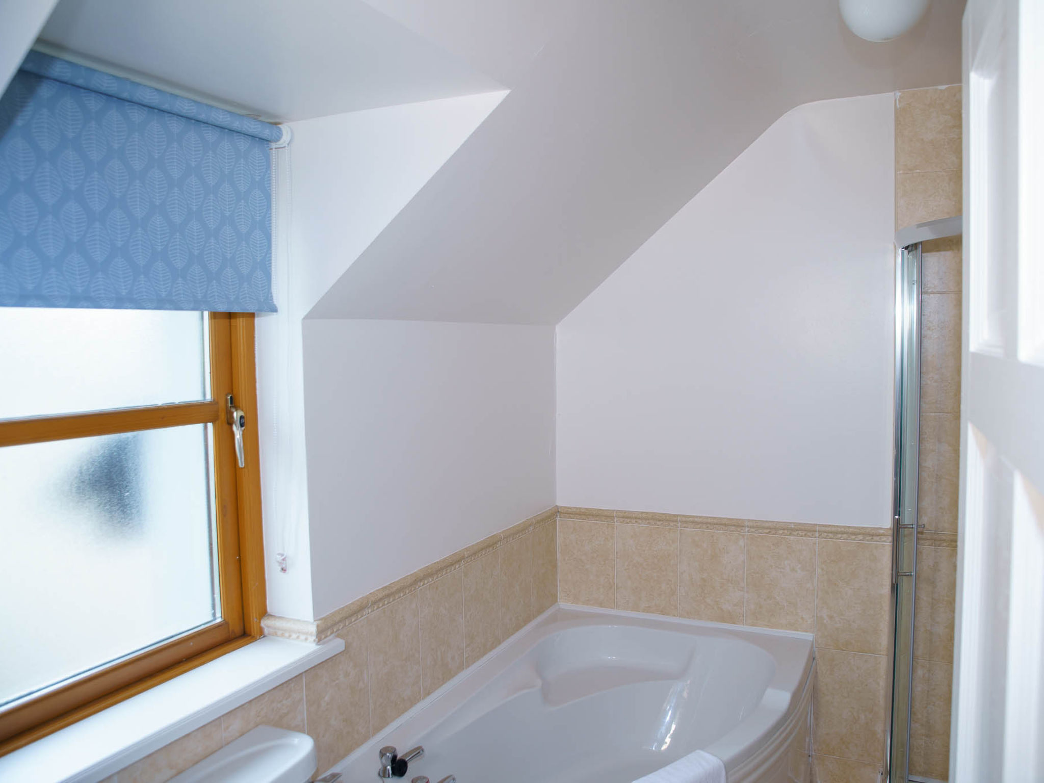 Dingle CY (TR4) - 3 Bed NO 2 - Binnen
