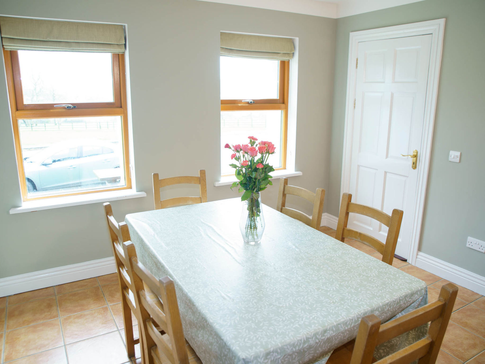 Dingle CY (TR4) - 3 Bed NO 12 - Binnen