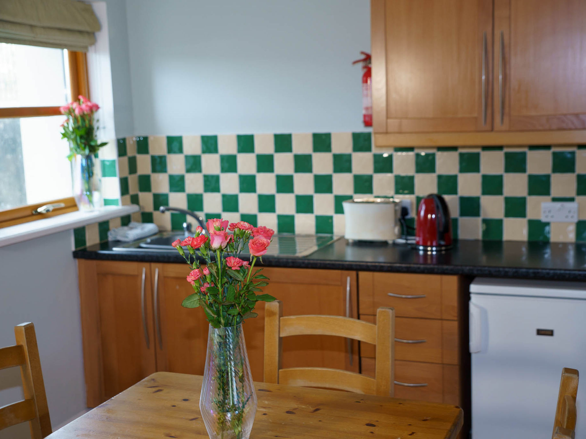 Dingle CY No 5(TR4)  (2 Bed - Sleeps 4)-Inside