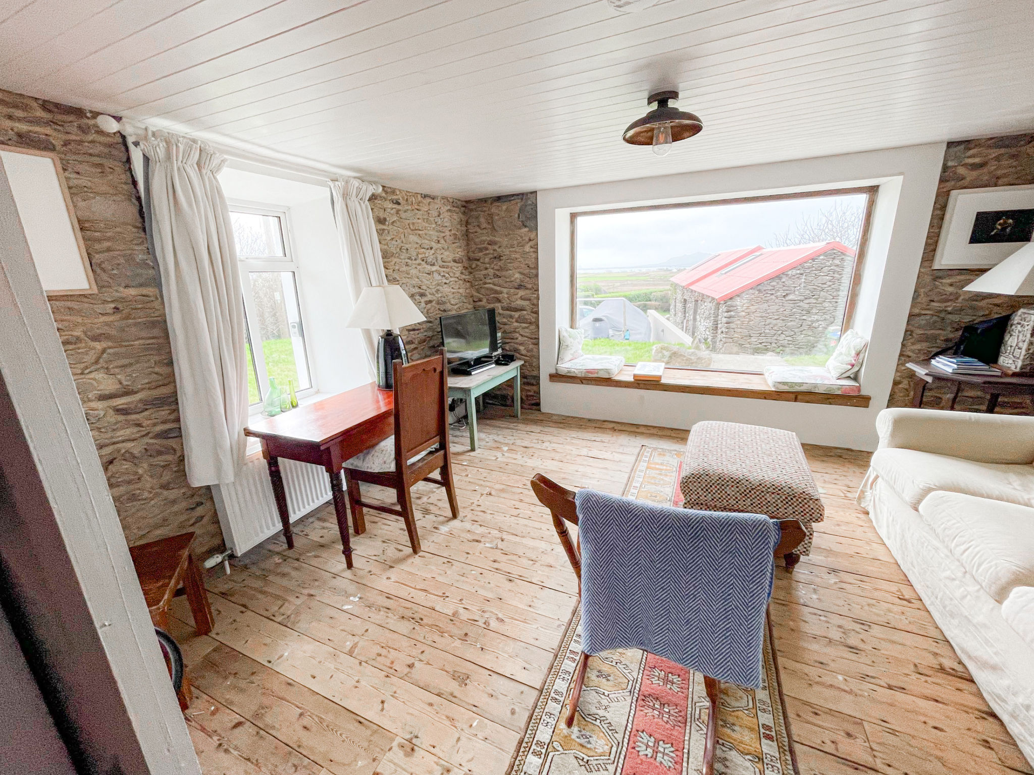 Ballylusky Holiday Home-Inside