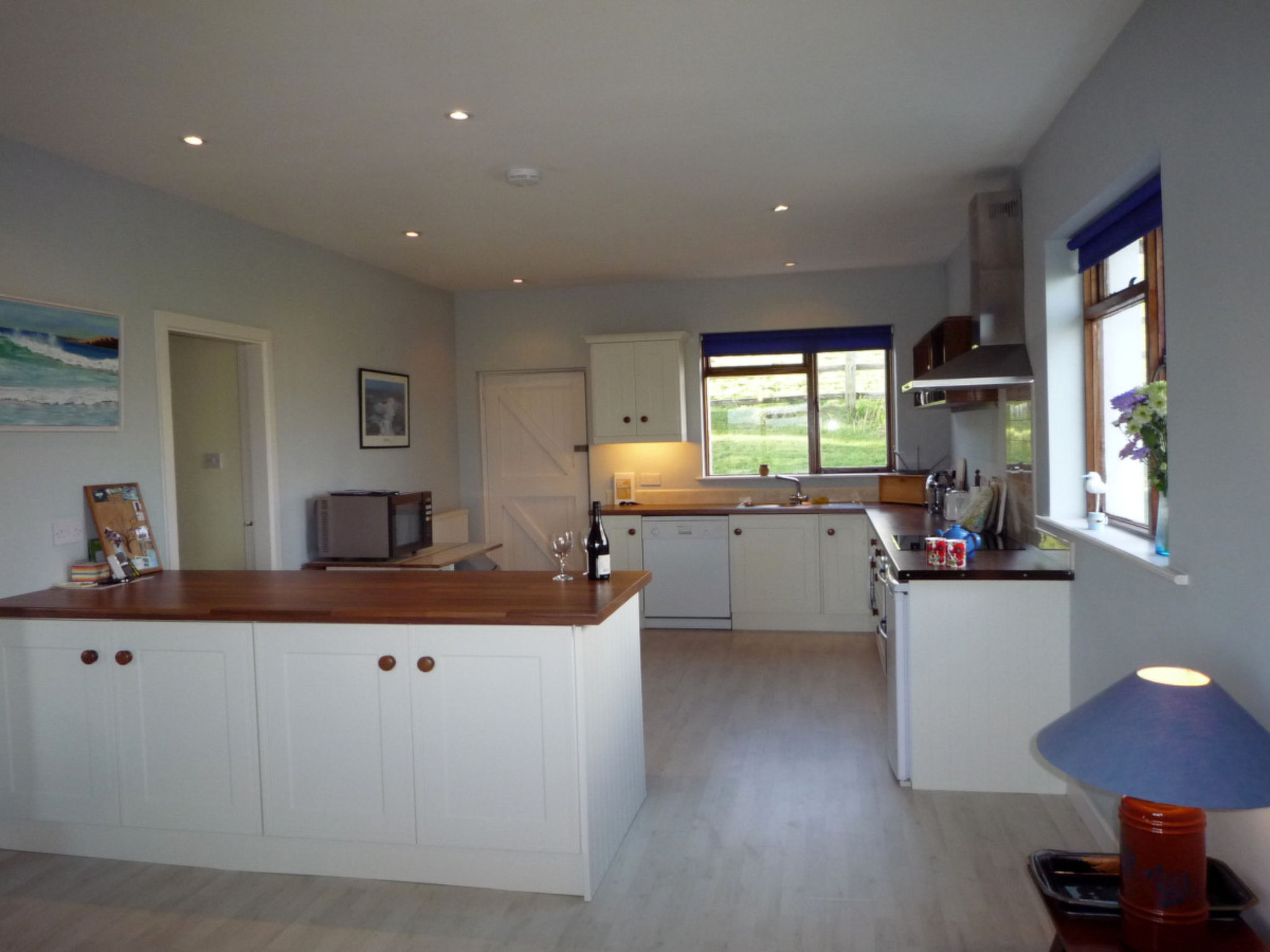 Dingle Bay View (TR2)-Inside