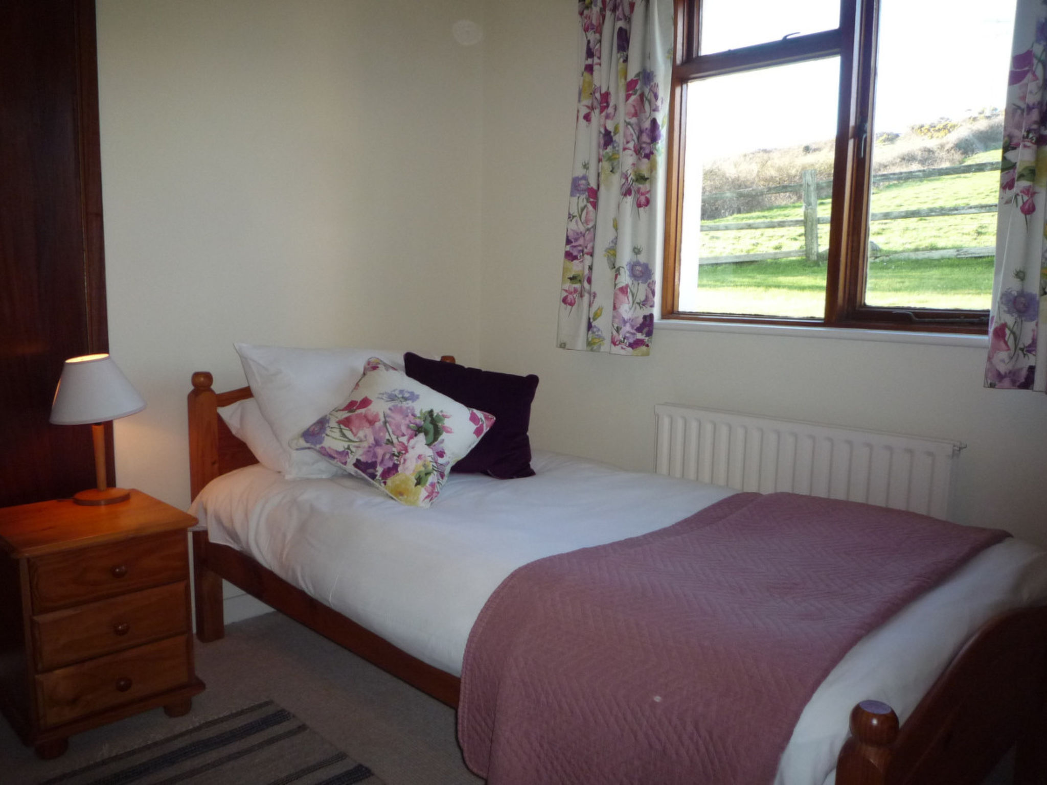 Dingle Bay View (TR2)-Inside