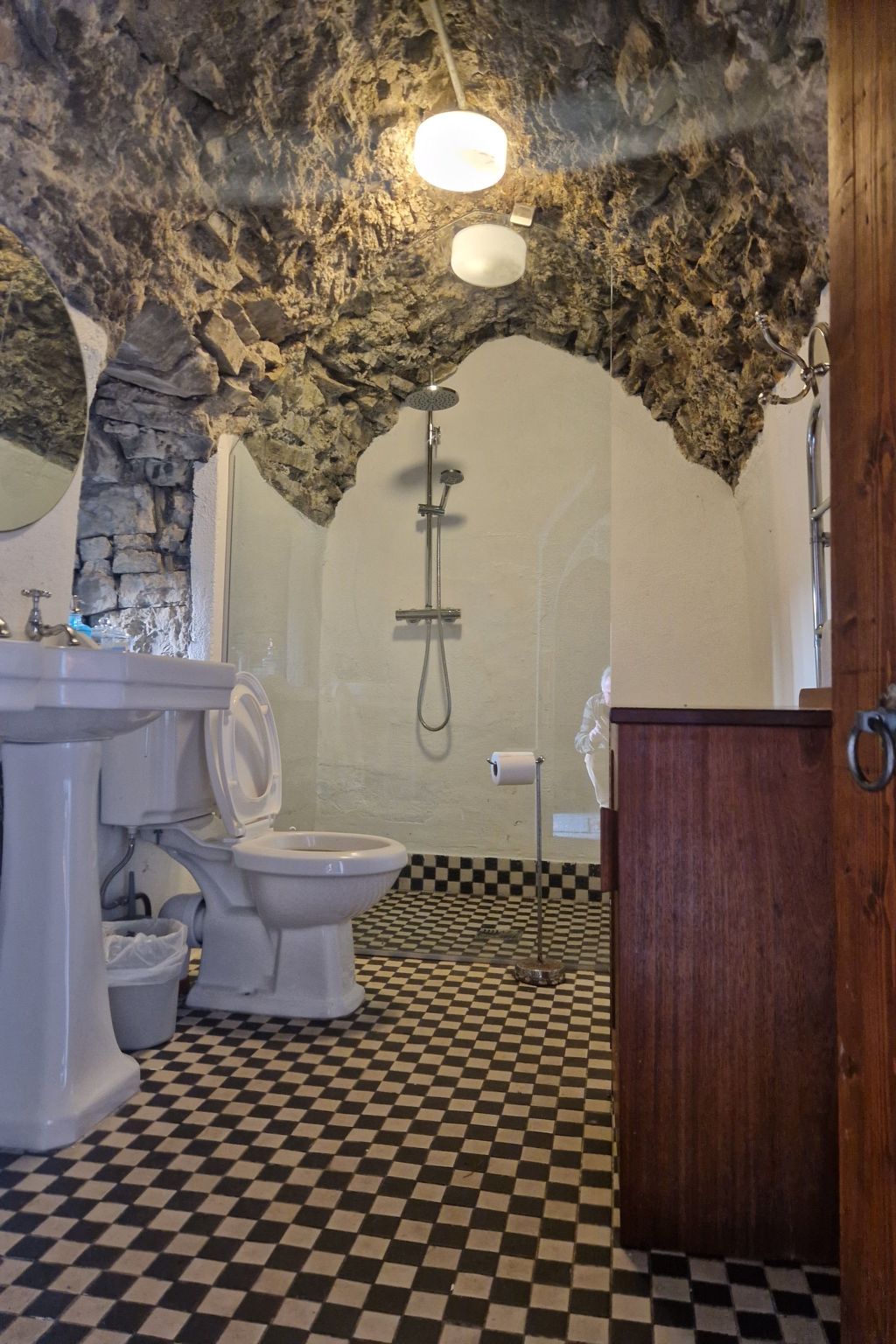 Historisch Kasteel bij Dingle: 3 Slaapkamers, Tuin & Openhaard - foto 33