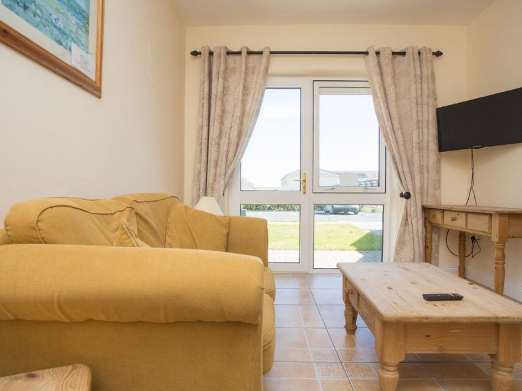 Search and Stay destination Kilkee, CE - Ireland from AU$ 196. Kilkee Bay