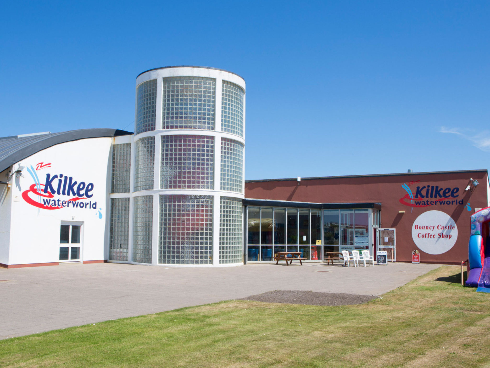 Moore Bay(TR4) Holiday Homes 18A-Outside