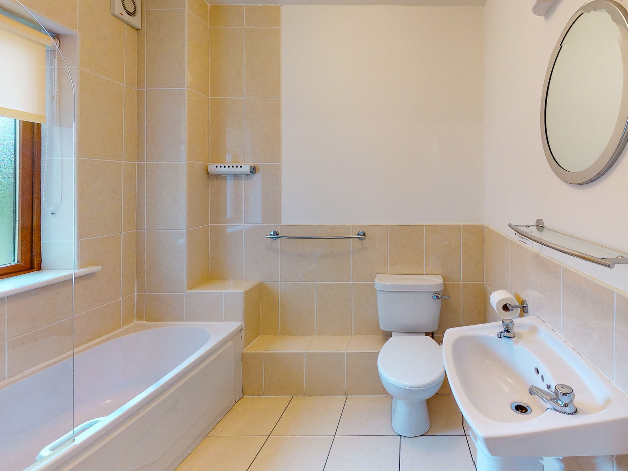 Lakeside HH (FRI) (TR1+4)Type B No 7-Inside