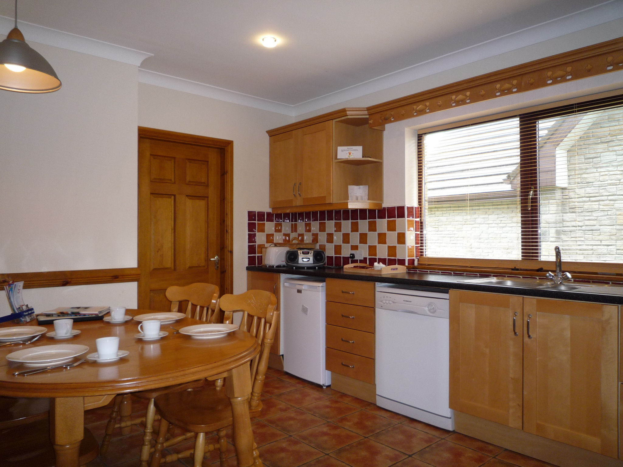 Galway Bay (TR4)Lodge-Binnen